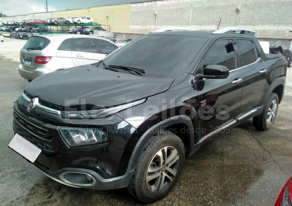 LOTE 030 - Fiat Toro Volcano 2.0 diesel AT9 4x4 2017