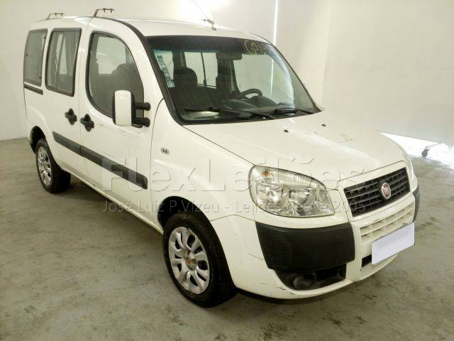 LOTE 023 - Fiat Doblò Adventure 1.8 16V 2014