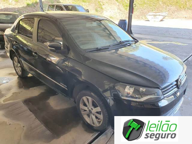 LOTE 036 VOLKSWAGEN/VOYAGE HIGHLINE 1.6 TOTAL FLEX 2014