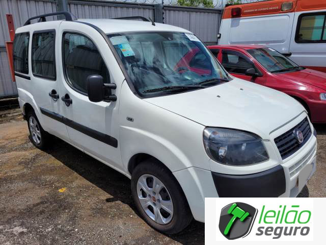 LOTE 028 FIAT/DOBLO ESSENCE 7 LUGARES 1.8 16V E.TORQ 2021