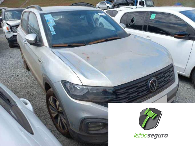 LOTE 011 TOYOTA COROLLA CROSS  2023
