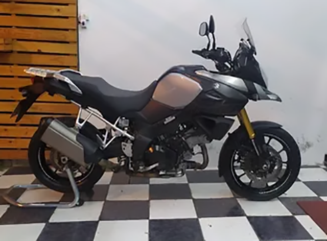 Lote 011 - Suzuki Dl 1000 V-Strom 