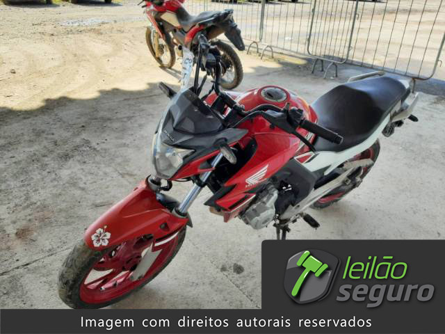 LOTE 010 2022 HONDA CB 250 F