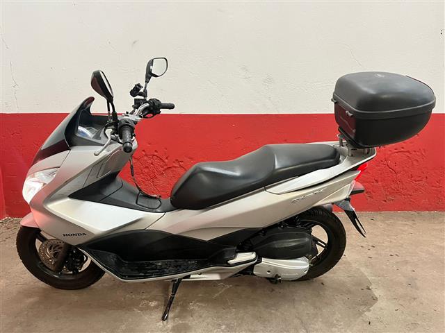 LOTE 069 PCX 150 2018/2018