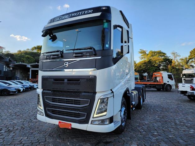 LOTE 020 VOLVO FH 500 6X2T