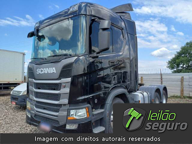 LOTE 025 SCANIA R 450