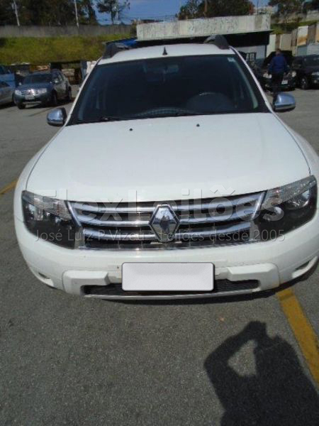 LOTE 021 Renault Duster 2.0 16V Dynamique 2014